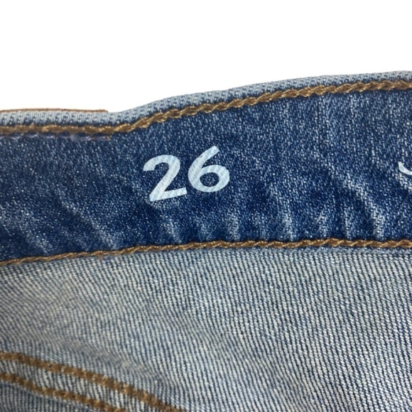 J.CREW - 9" Demi-boot crop Raw Hem Jeans Size 26 - Picture 5 of 8